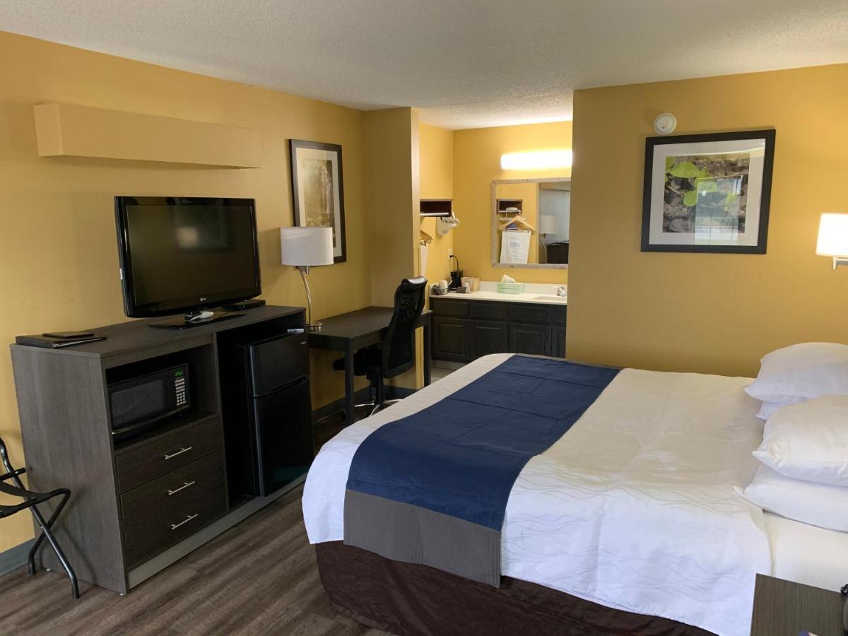 Baymont By Wyndham Selma Hotel Luaran gambar