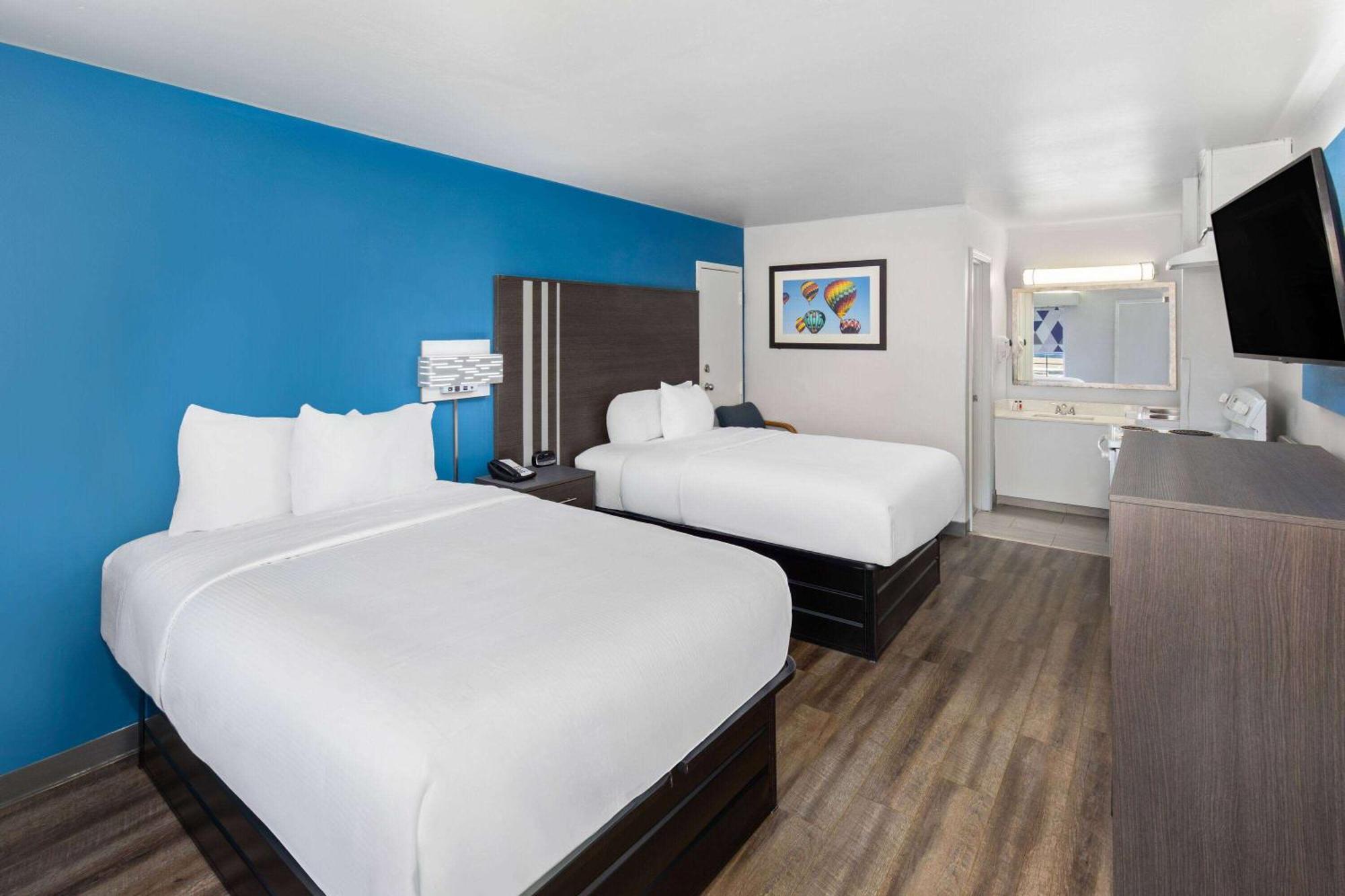 Baymont By Wyndham Selma Hotel Luaran gambar