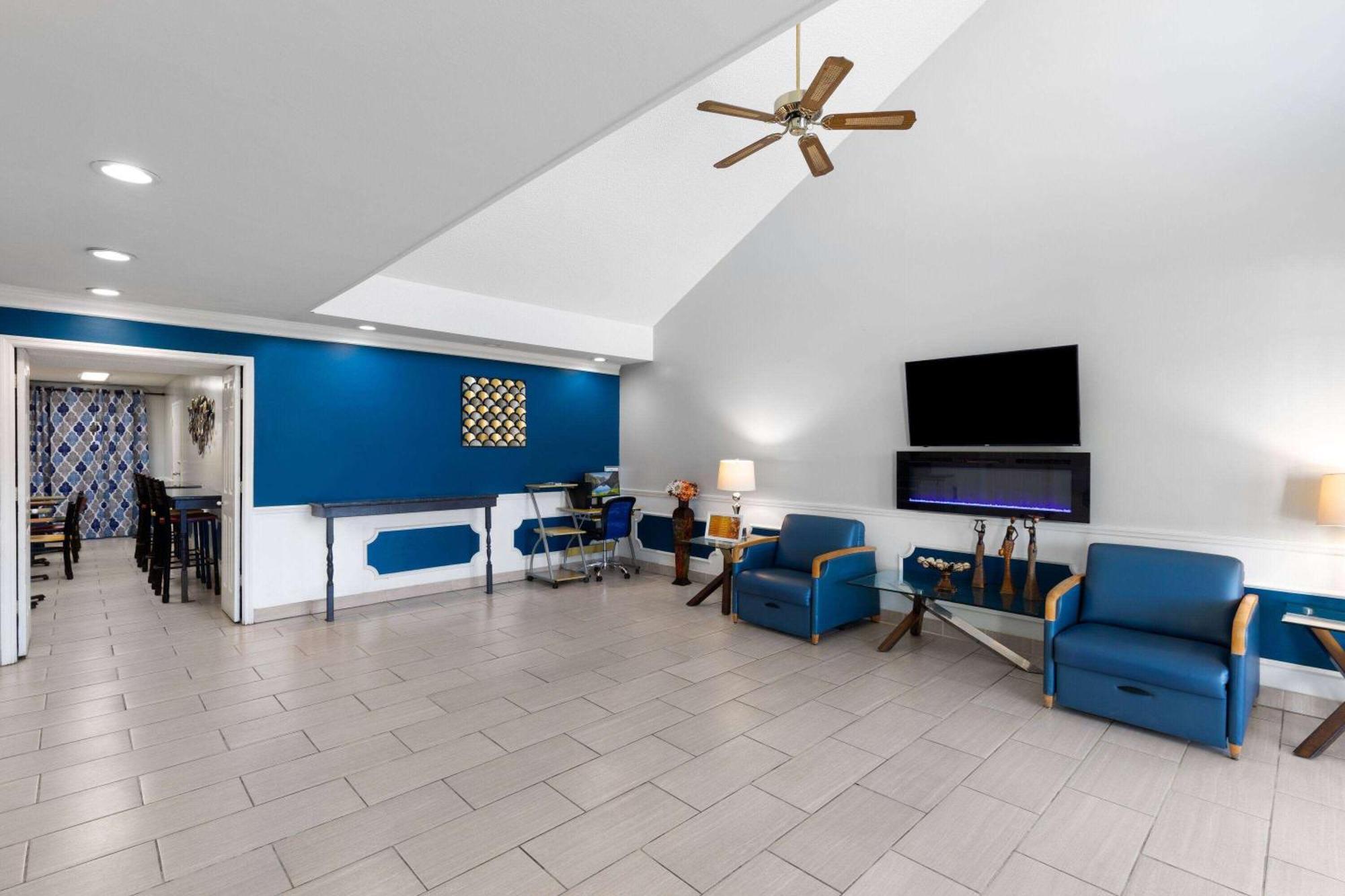 Baymont By Wyndham Selma Hotel Luaran gambar
