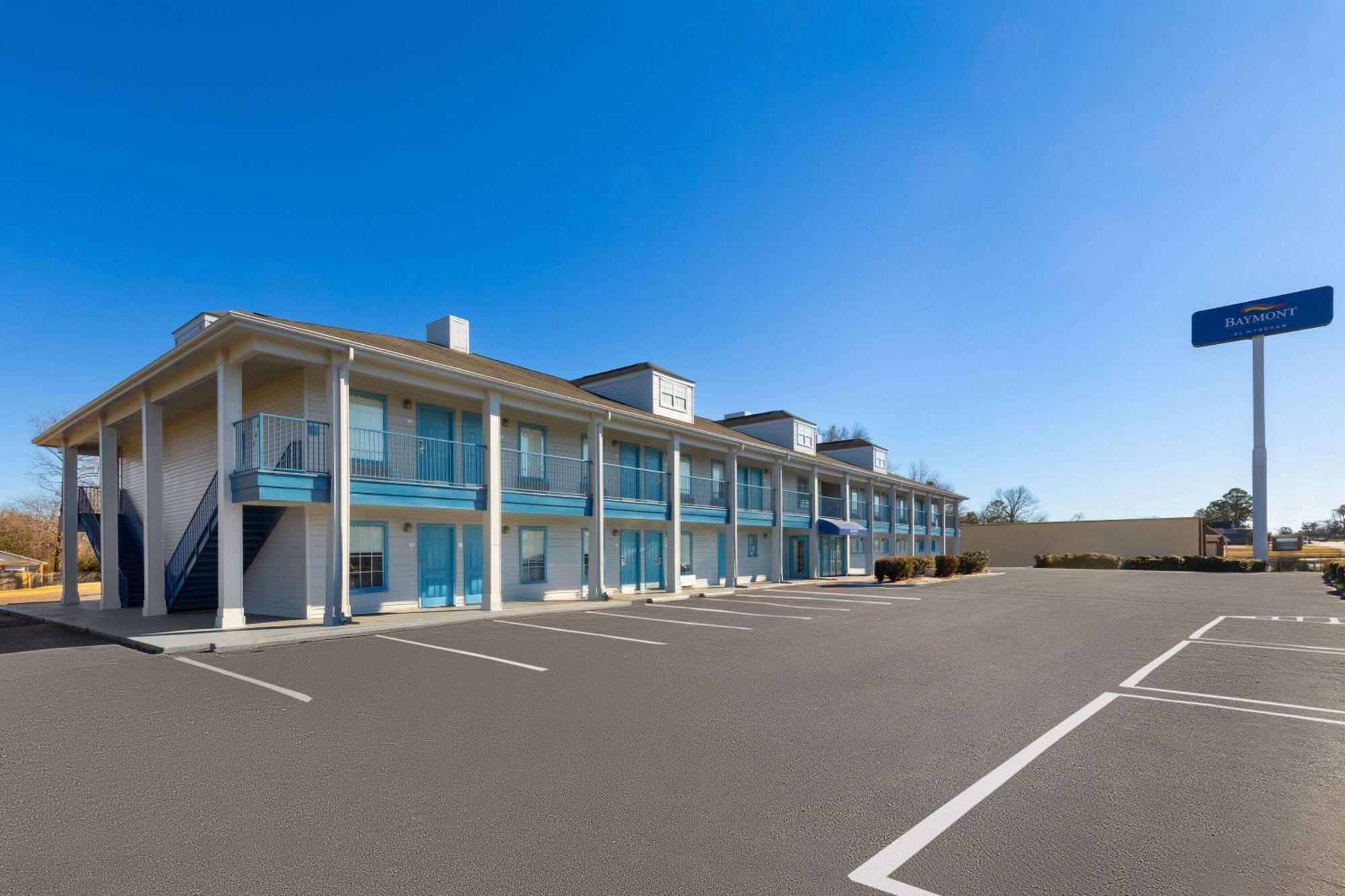 Baymont By Wyndham Selma Hotel Luaran gambar